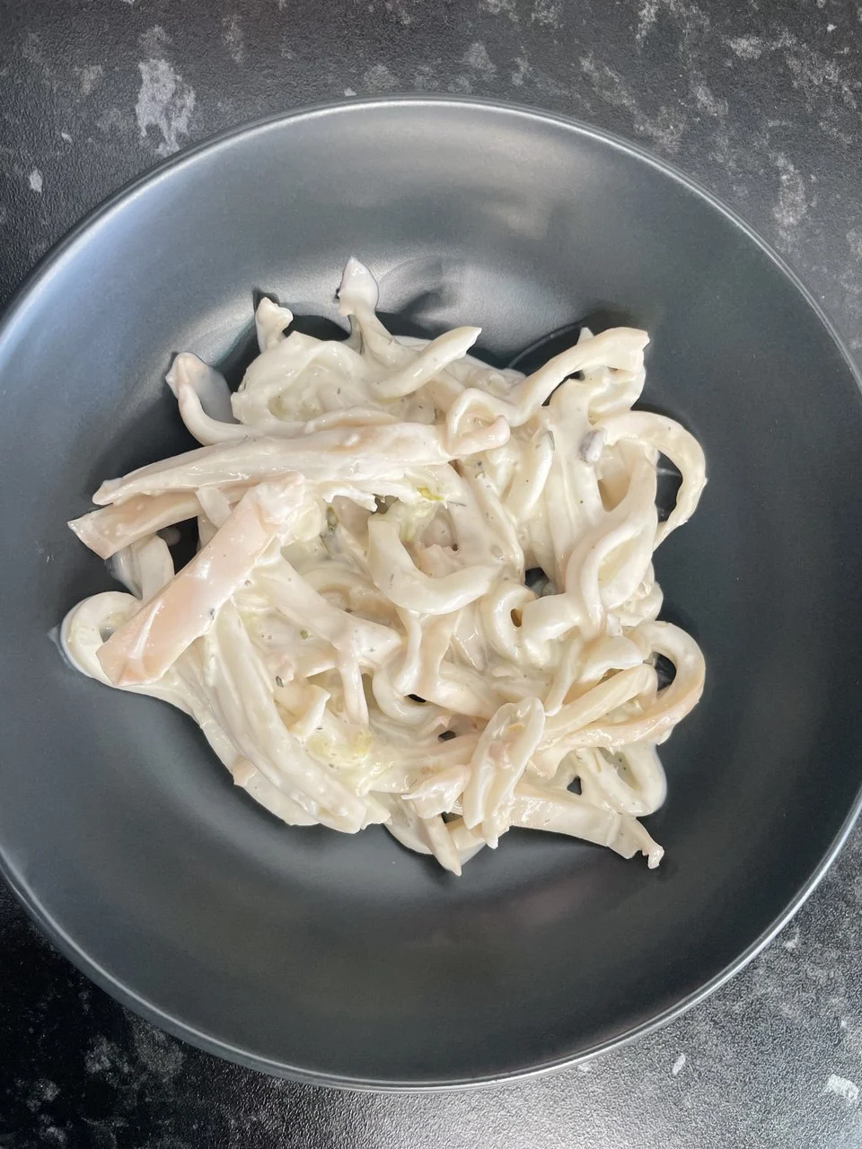 Кальмар в чесночном масле